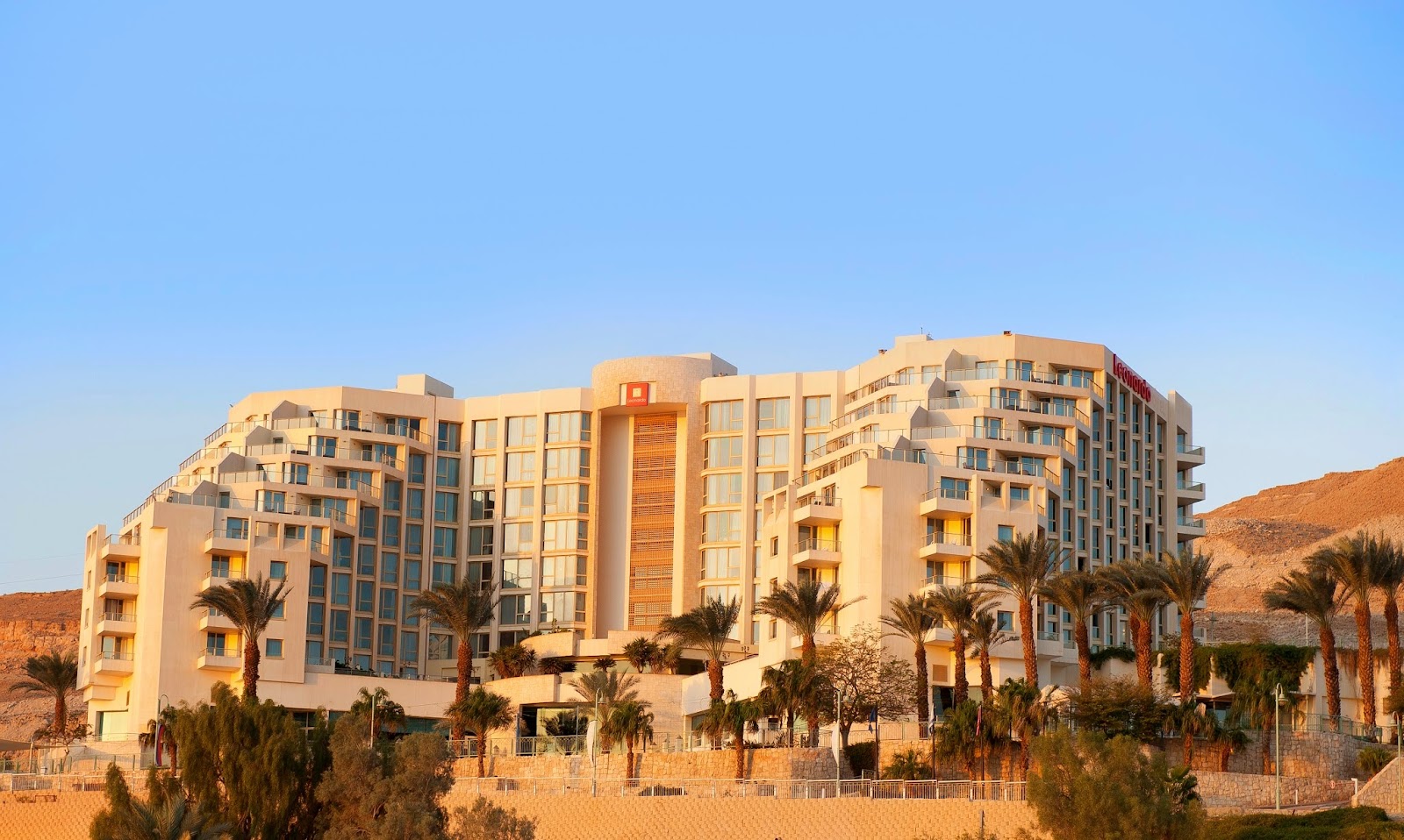 מלון לאונרדו פלאזה ים המלח – Leonardo Plaza Dead Sea